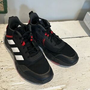 Adidas basketball shoes. Size 8 1/2